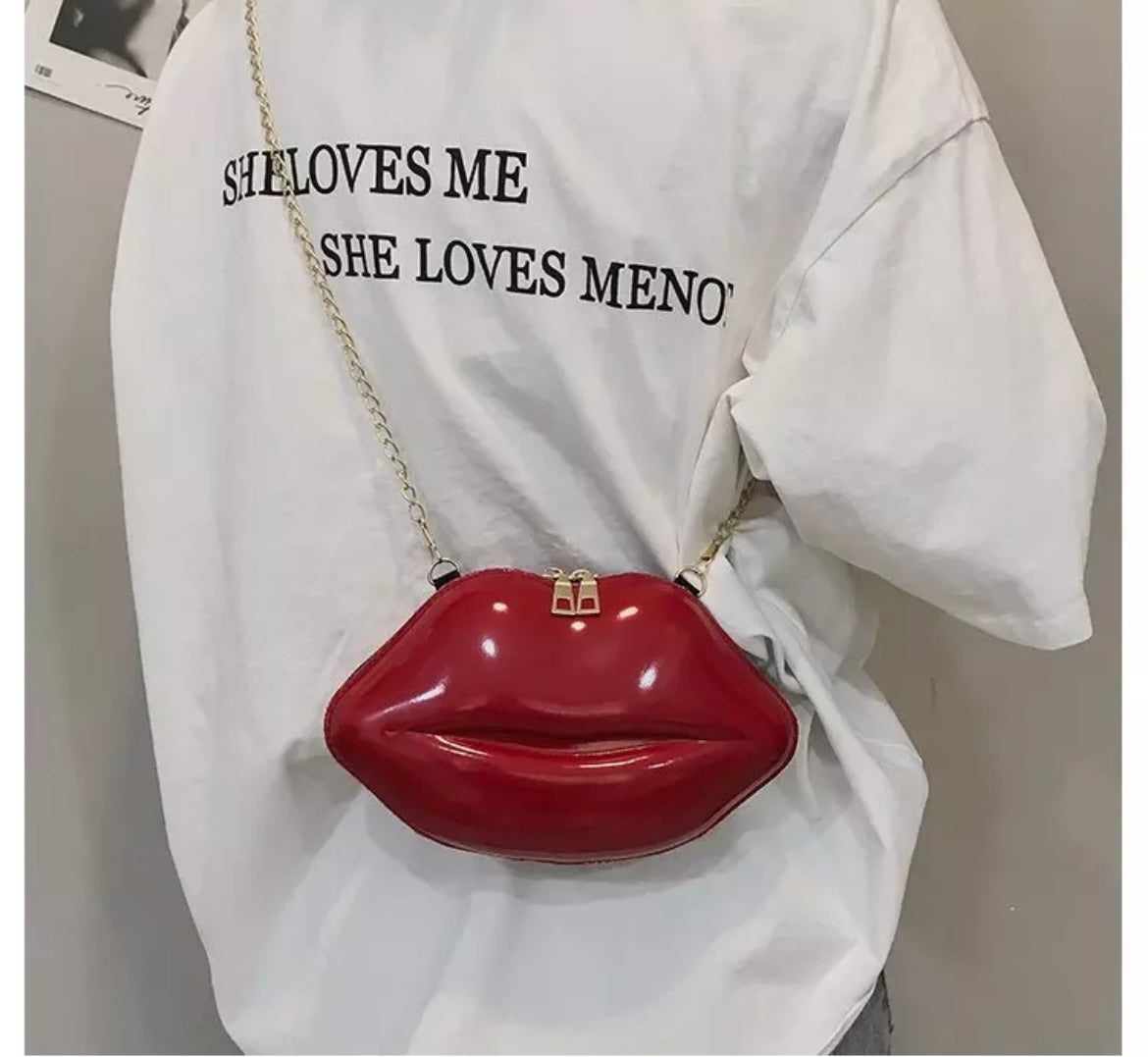 Lip clutches